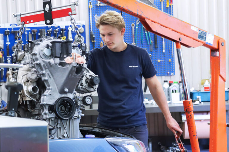 Verkstad & bilservice