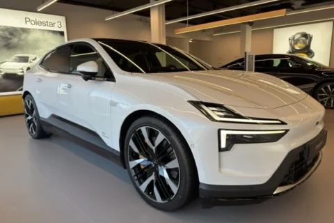 Polestar 4 Long Range Dual Motor