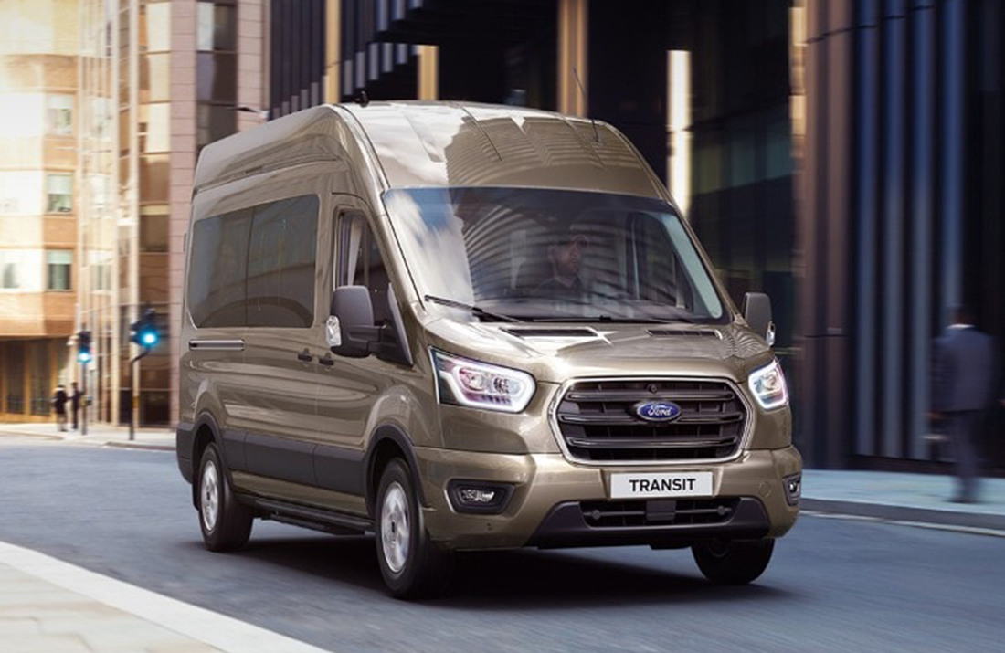 Ford Transit Minibuss