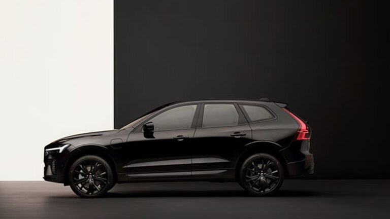 Volvo XC60 Plus Black Nordic Edition